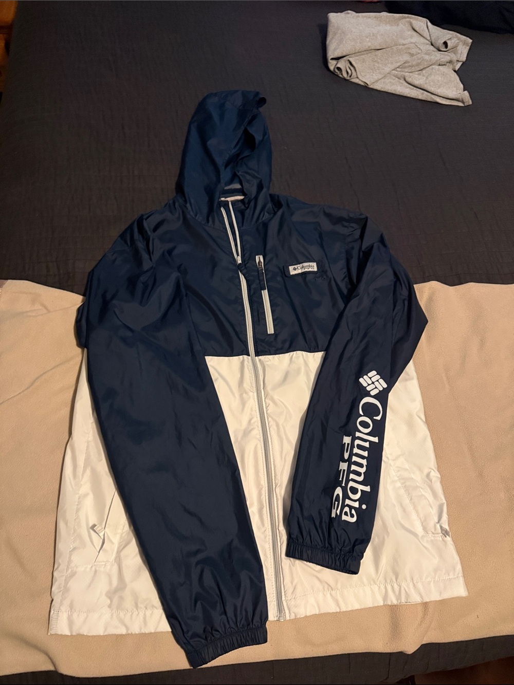 Columbia Men's Navy and White Hooded Windbreaker Jacket
